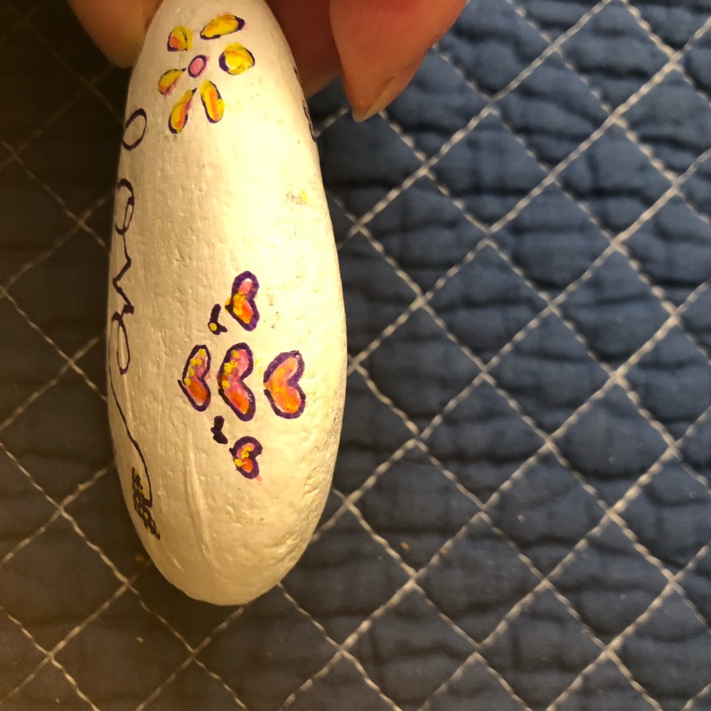 SENDING LOVE HAND PAINTED ROCK - Picture 6 of 10